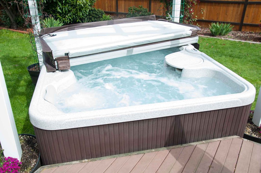 Hot tub