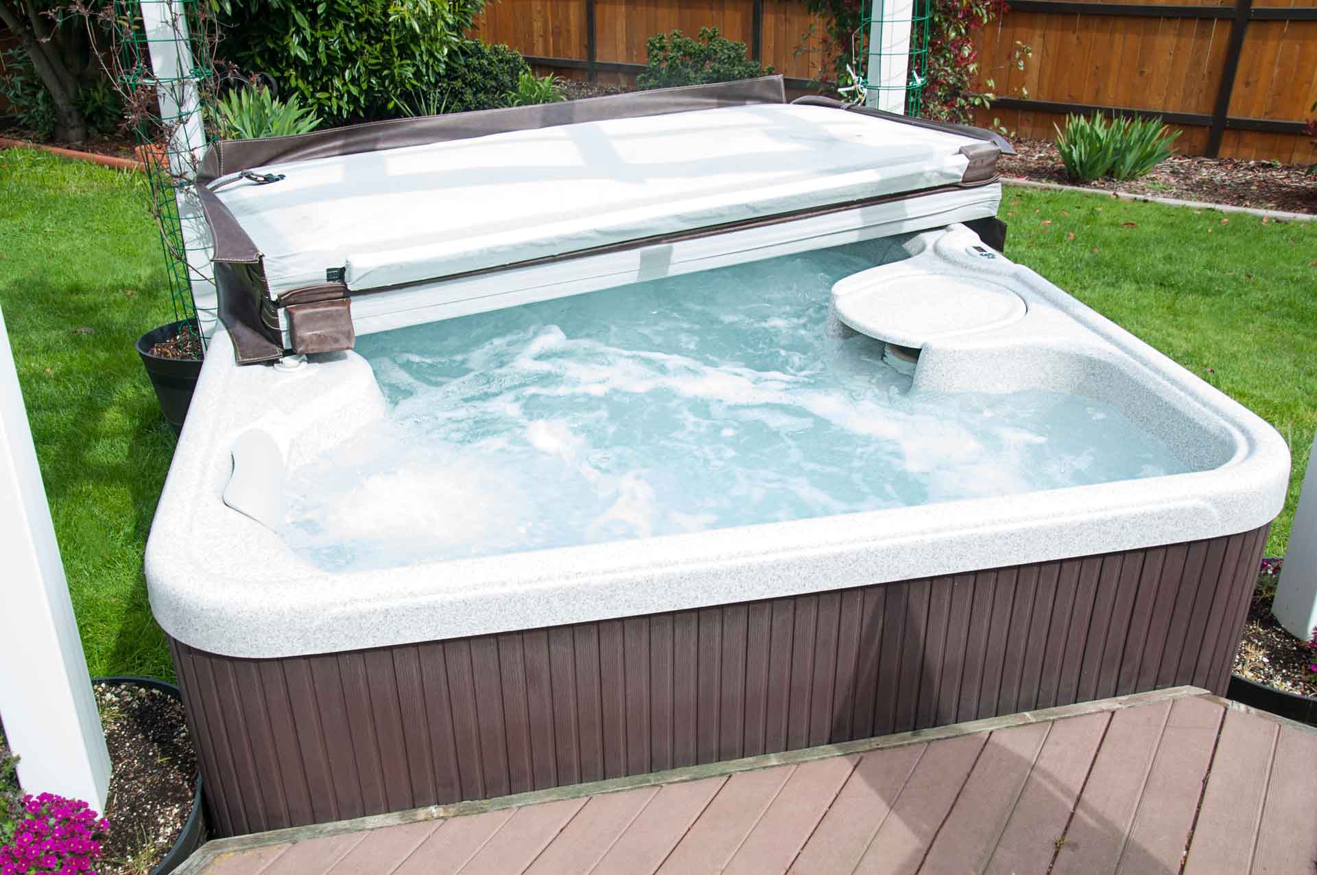 Hot tub